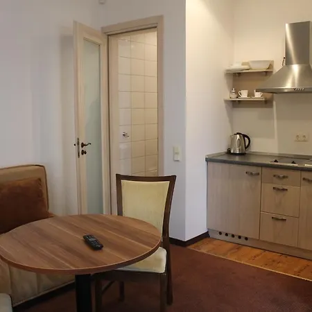 & Astoma Homestay Palanga
