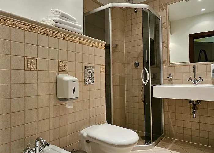 & Astoma * 帕兰加