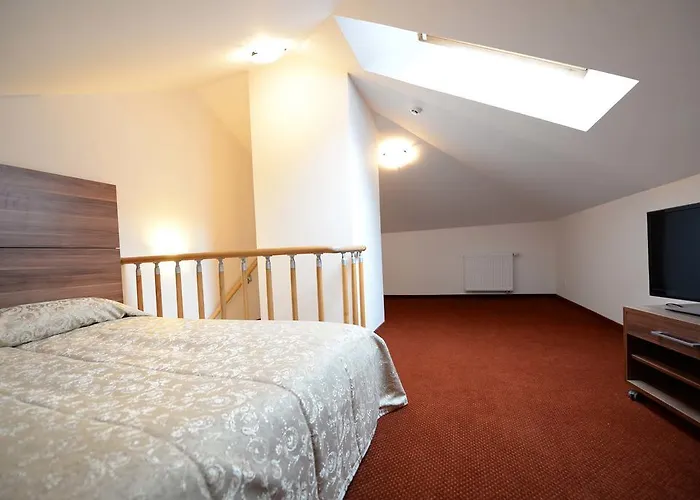 & Astoma 홈스테이